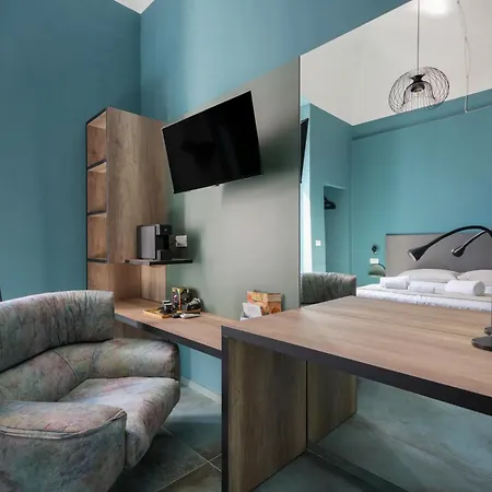 Deluxe Apartment *